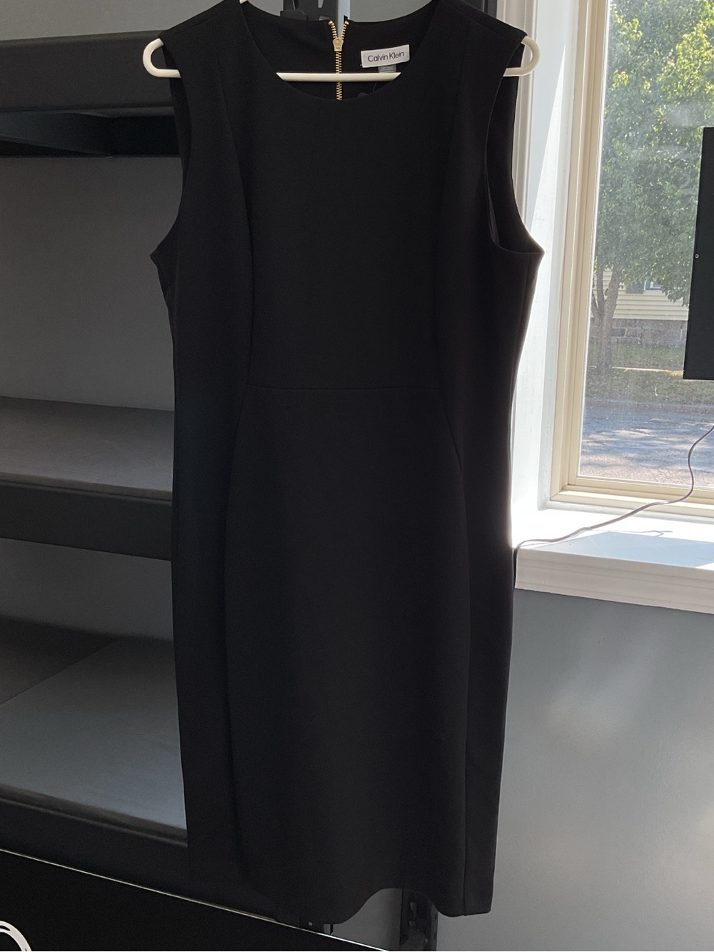 Calvin Klein Black Sleeveless Midi Sheath Dress